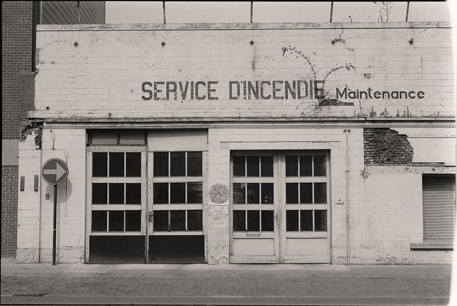Ghost Signs: The Faded Advertisements Still Whispering From Brick Walls